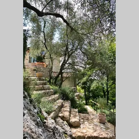 Vila Montagne E Mare